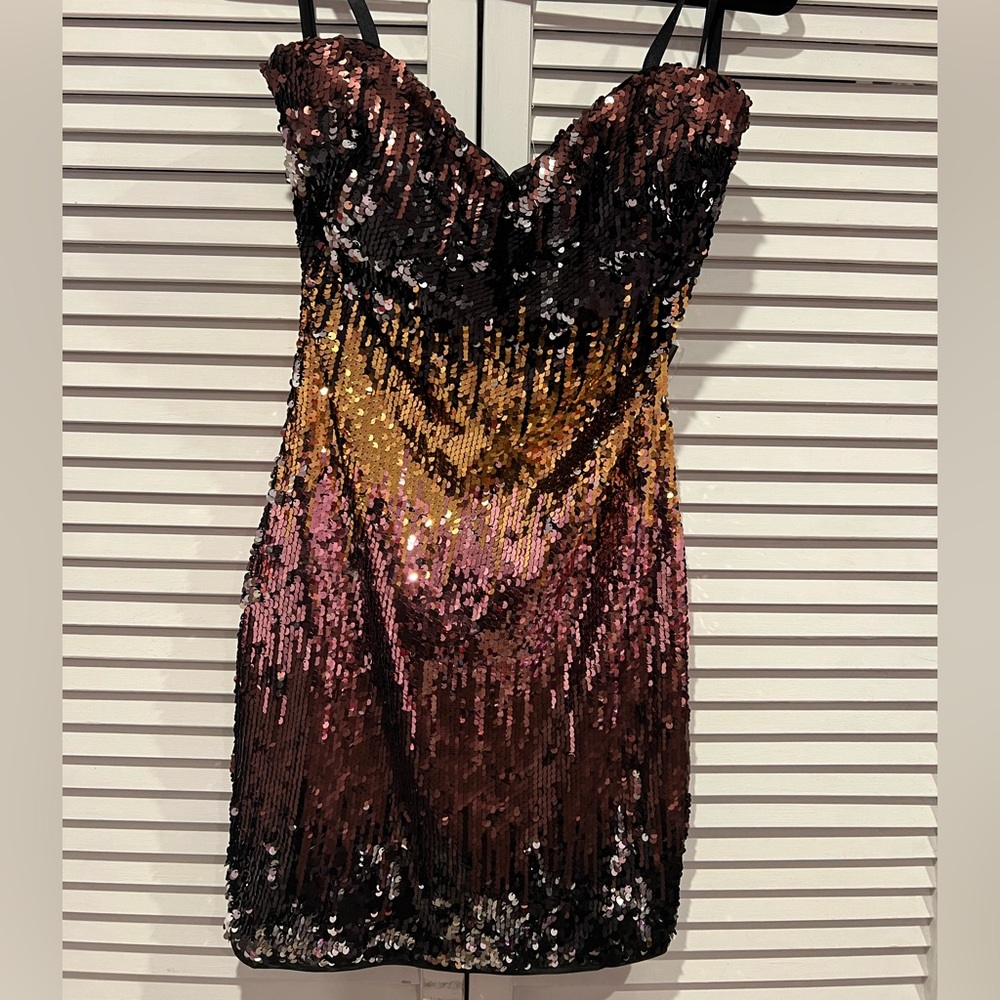 Three color sequin sweetheart neckline mini dress